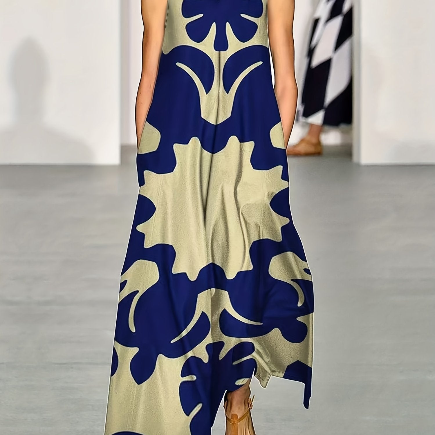 Marisol | Women's Abstract Print Sleeveless Swing Maxi Dress