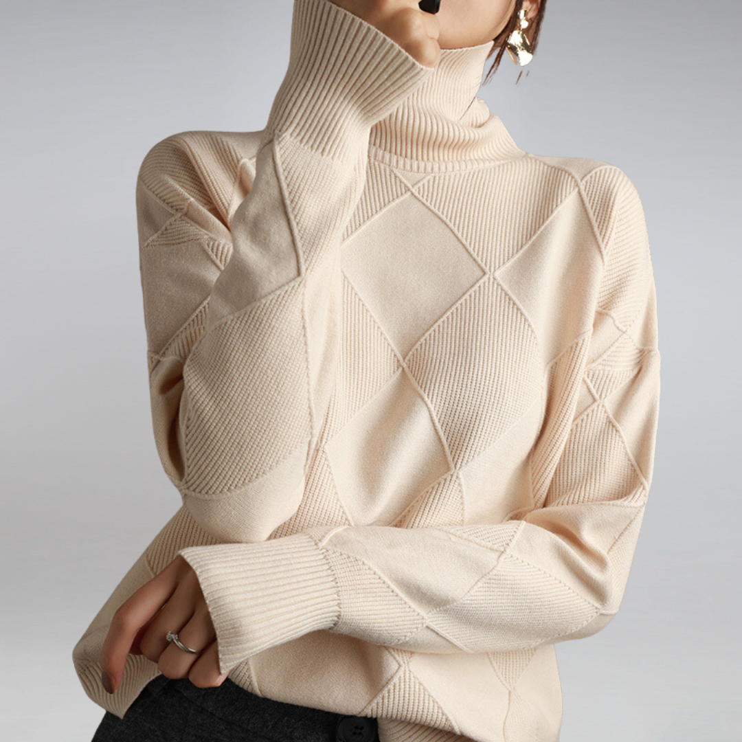 Marlowe | Women's Oversized Turtleneck Textured Knit Sweater