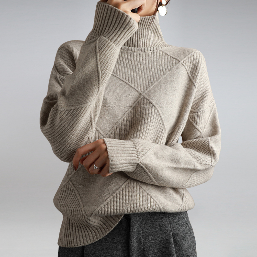 Marlowe | Women's Oversized Turtleneck Textured Knit Sweater