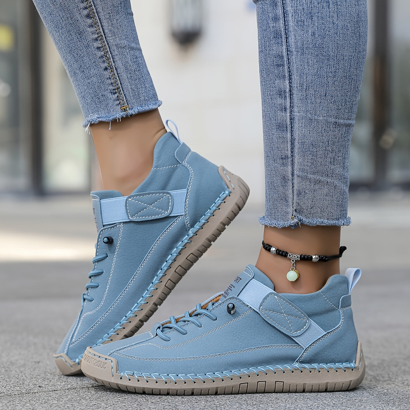 Marlow | Women's Stitch Detail Lace Up Comfortable Flat Sneaker