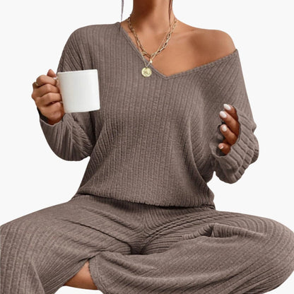 Selene | Women's Ribbed Knit V-Neck Lounge Set