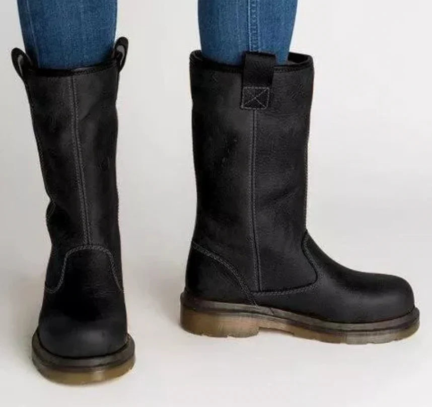 Marlowyk | Women's Lined Leather Pull On Round Toe Boot