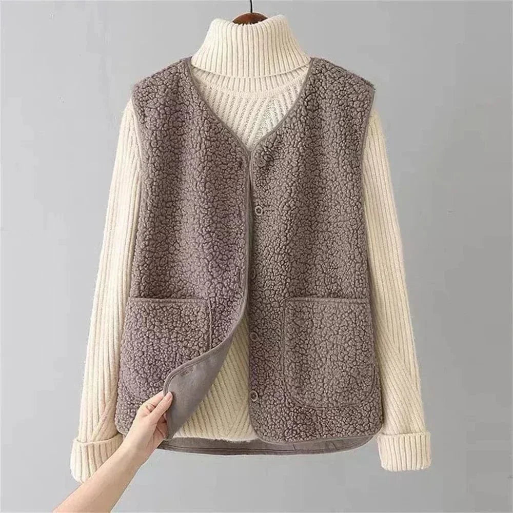 Bexworth | Women's Sherpa Fleece Button-Front Layering Vest