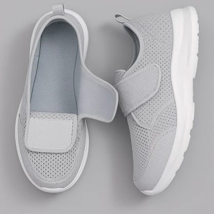 Wrenith | Women's Extra Wide Cushioned Orthopedic Adjustable Walking Shoe