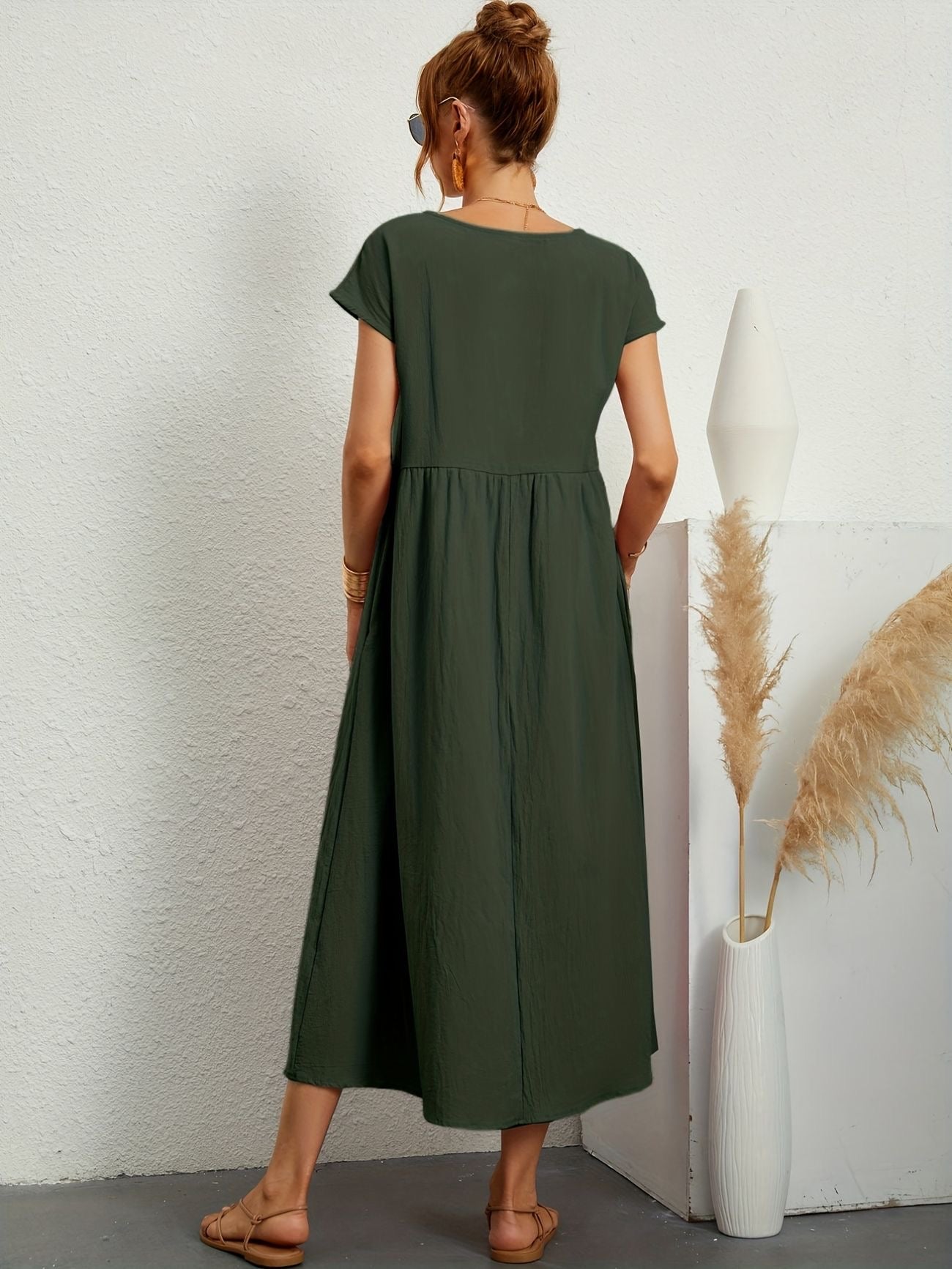 Sage | Round Neck Short Sleeve Gathered Waist Loose Maxi Casual Dress