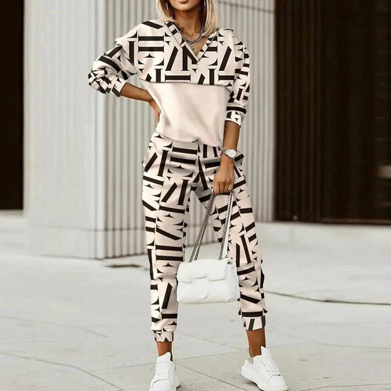 Marlowe | Women's Casual Zip Neck Monogram Print Tracksuit
