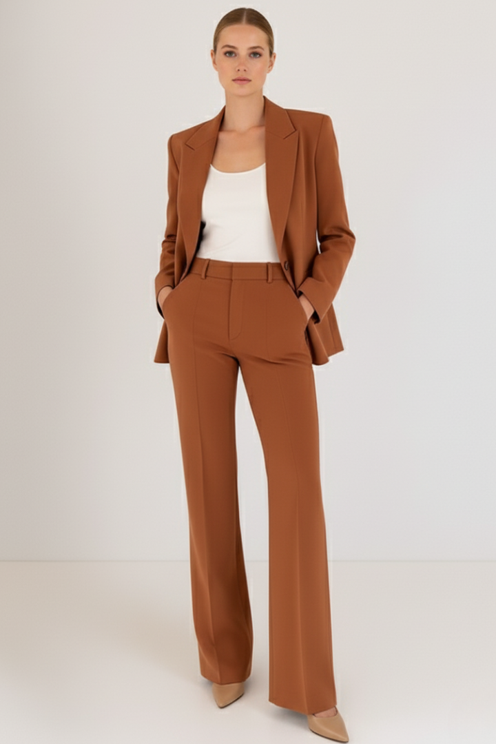 Marlowe | Women's Tailored Blazer Straight Leg Trouser Suit Set