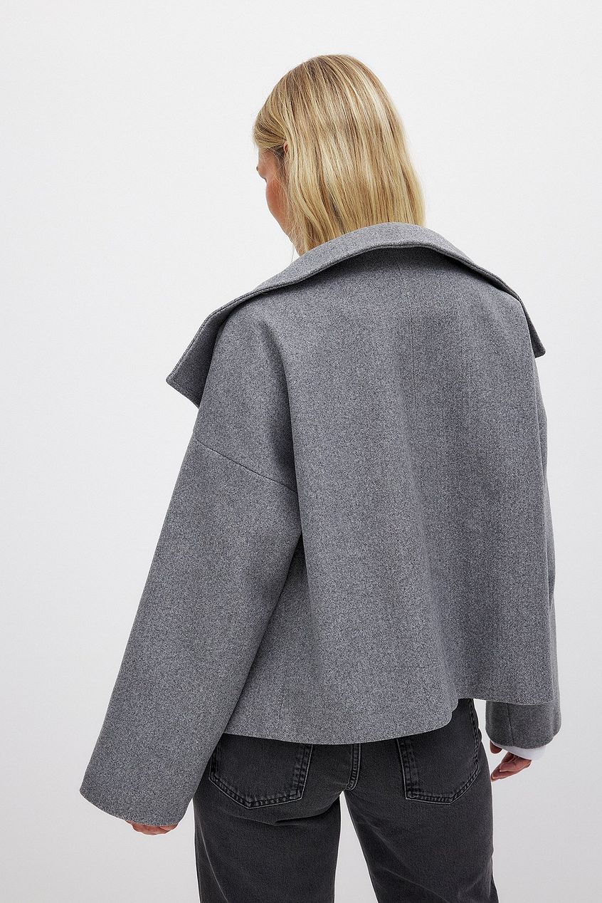 Meridith | Women's Double Breasted Short Wool Blend Pea Coat