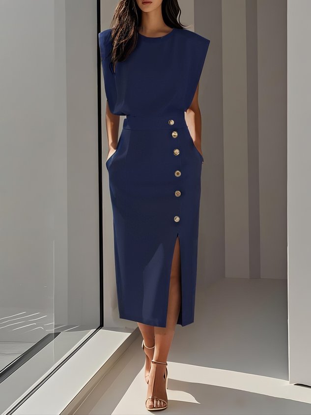 Quinn | Sleeveless Structured Shoulder Button Detail Fitted Midi Elegant Dress