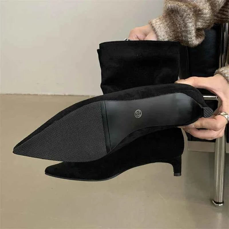 Marlow | Women's Pointed Toe Kitten Heel Ankle Boot