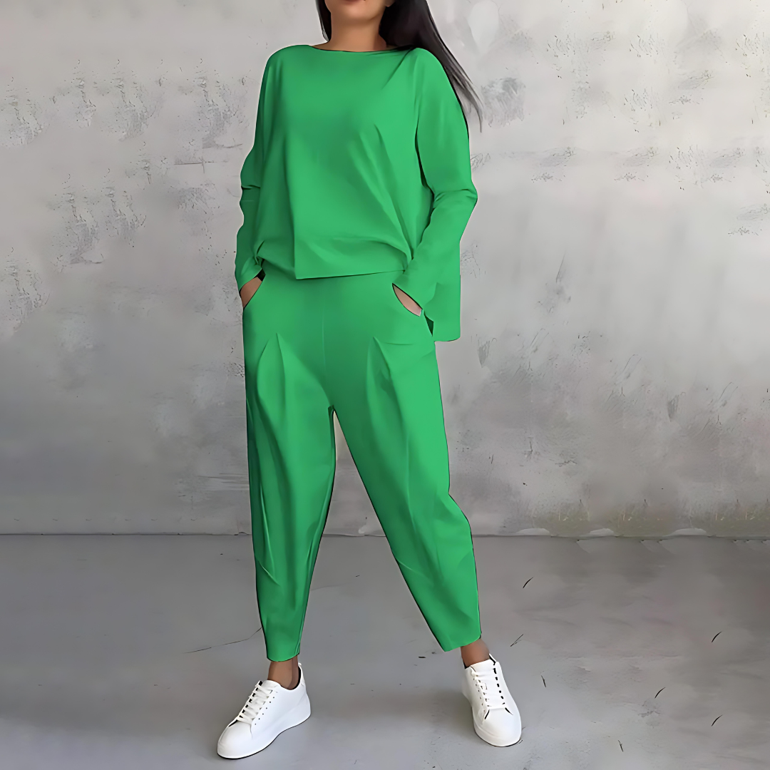 Marlow | Women's Loose-Fit Long Sleeve Top and Tapered Trousers Co-Ord Set