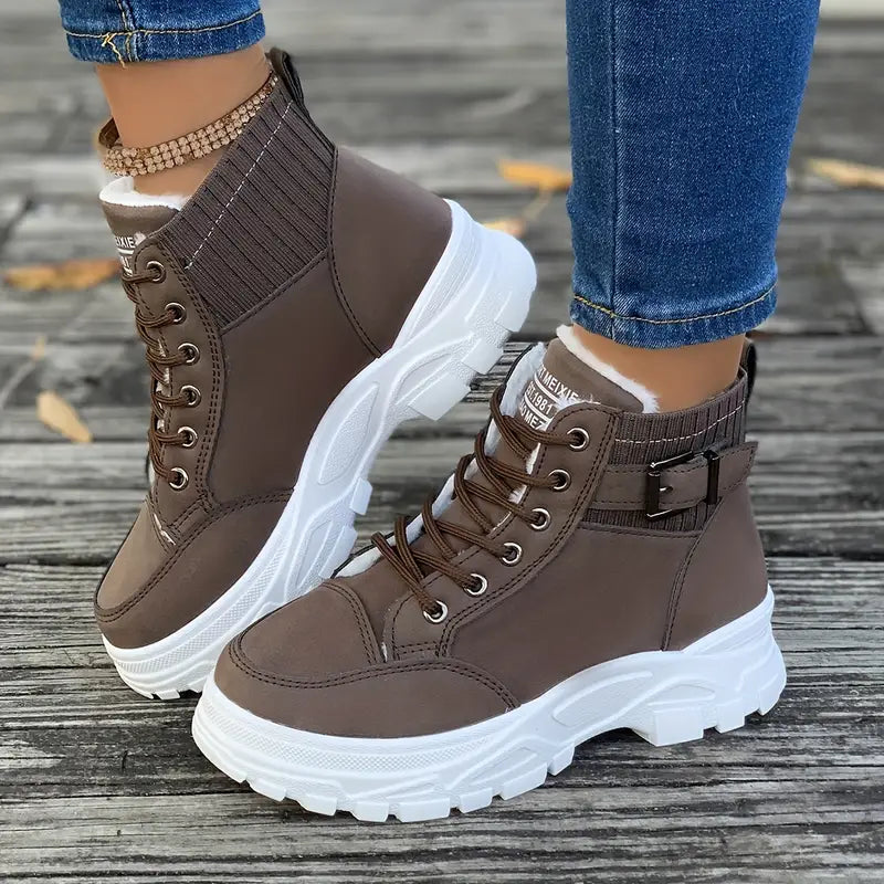 Willa | Women's Lace-Up Buckle Platform Winter Snow Boot