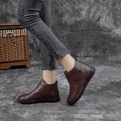 Delwyn | Women's Faux Fur Lined Leather Ankle Boot