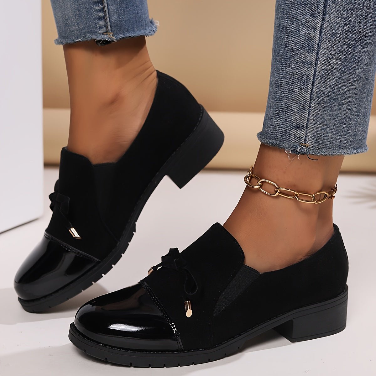 Delphora | Women's Elegant Slip-On Comfort Bow Loafer