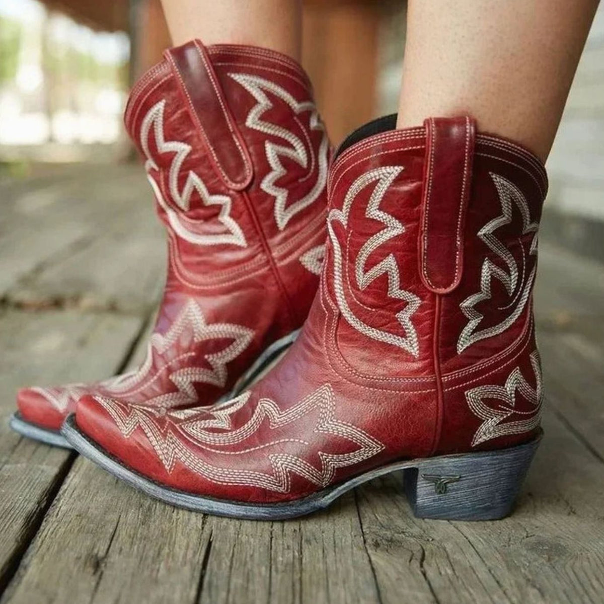 Dashwyn | Women's Embroidered Western Cowgirl Ankle Boot Block Heel
