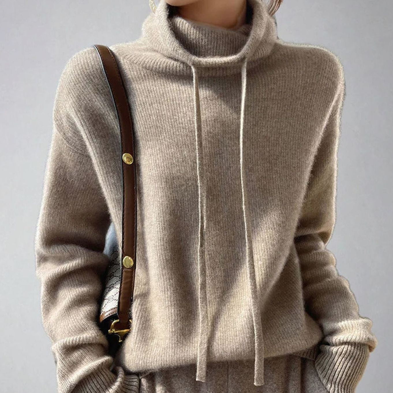 Anouk | Women's Slouchy Turtleneck Drawstring Cashmere Sweater