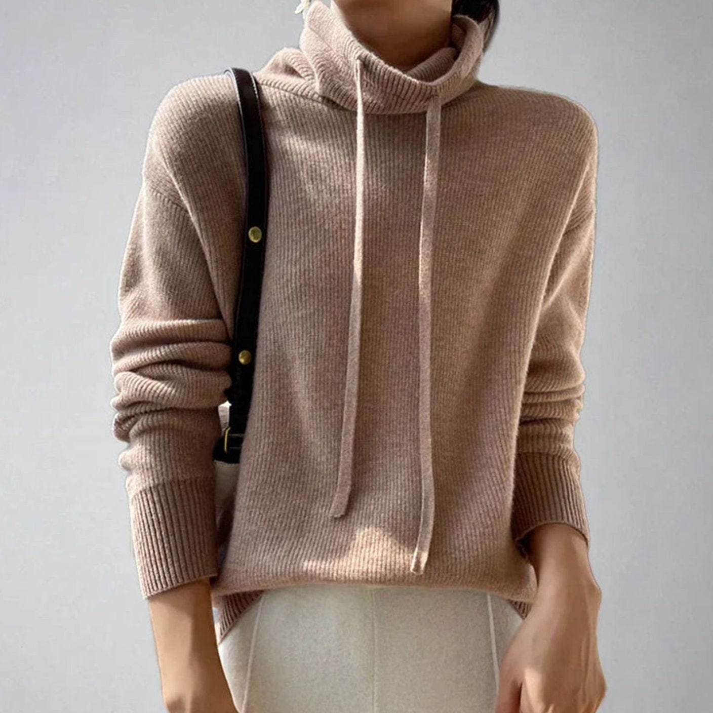 Anouk | Women's Slouchy Turtleneck Drawstring Cashmere Sweater