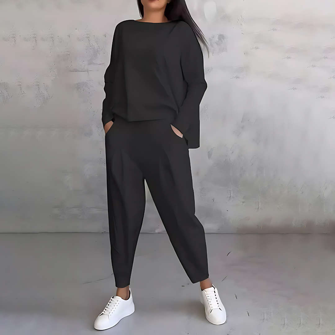 Marlow | Women's Loose-Fit Long Sleeve Top and Tapered Trousers Co-Ord Set